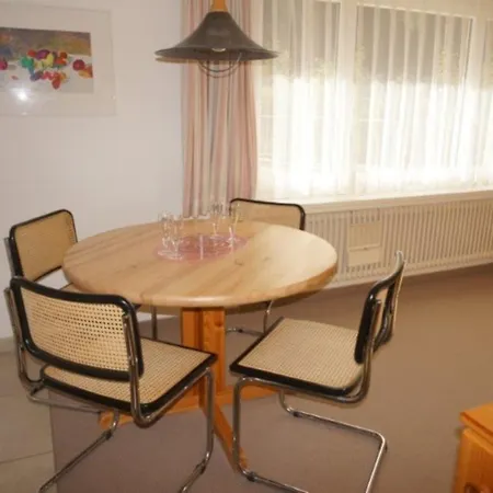 Paradies דירה